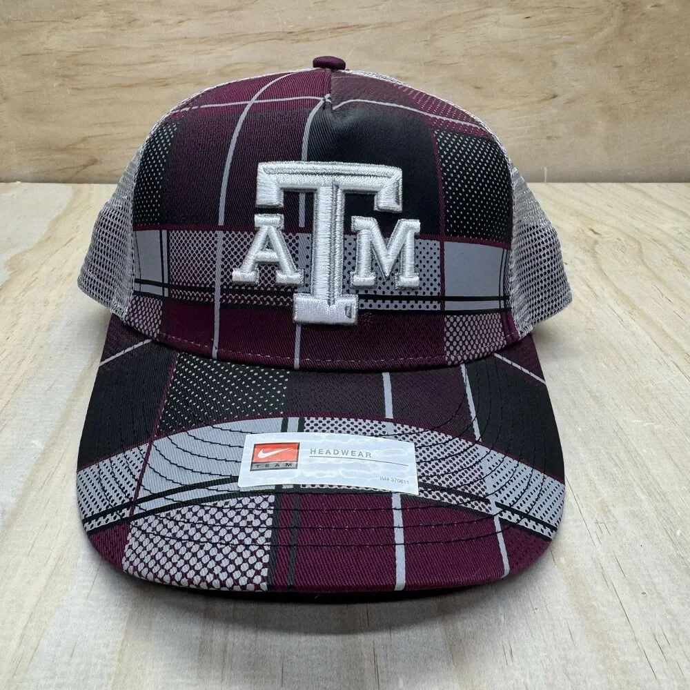 NWOT Texas A&M Aggies Nike Plaid Trucker Mesh Hat Cap Adjustable OSFM